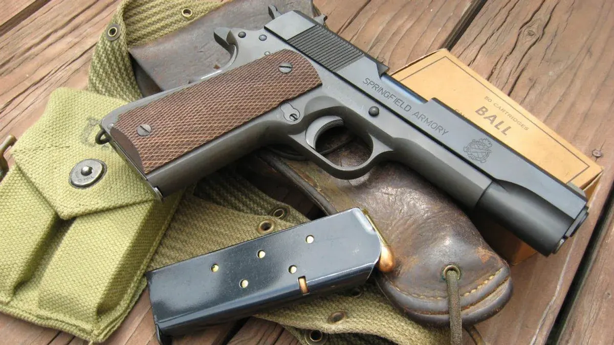 Легендарний Colt M1911: чому його досі вважають найкращим пістолетом США