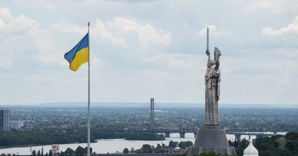 День прапора: як синьо-жовтий стяг став символом України