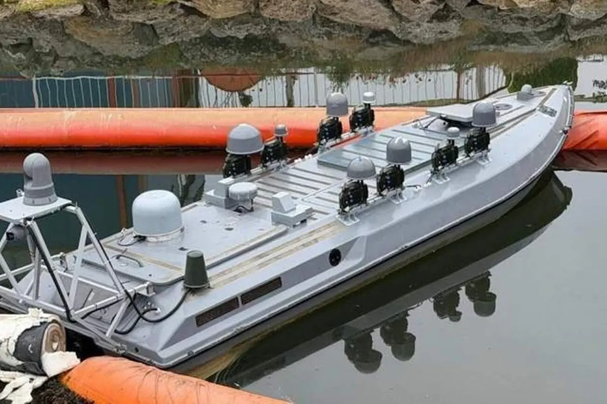 Український морський дрон Sargan-3000 уперше в історії знищив російський безекіпажний катер