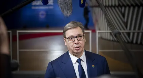 Вучич: світ стоїть на порозі «набагато більшої війни»