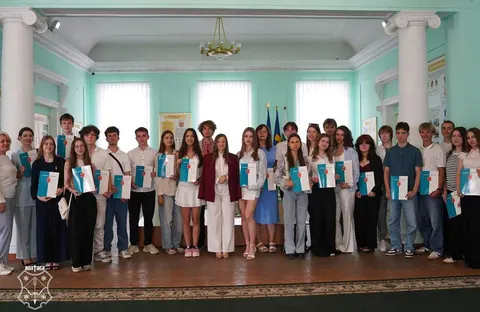 31 випускник у Полтаві склав НМТ на 200 балів: хто вони
