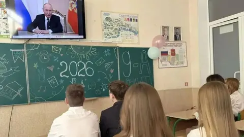 На окупованому Донбасі дев'ятикласникам нав'язують іспит з "історії рф&quot