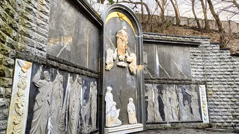 Старі київські цвинтарі: де шукати історію міста