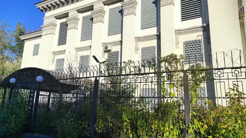Будівля колишнього посольства РФ у Києві: музей, театр ветеранів чи школа