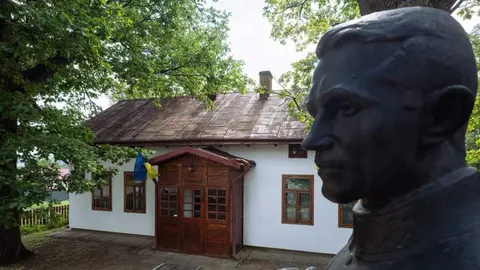 Територію музею Коновальця у Зашкові зроблять інклюзивною