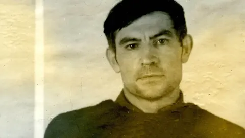 Василь Стус: борщ для друзів, любов до геології та 13 років ув'язнення