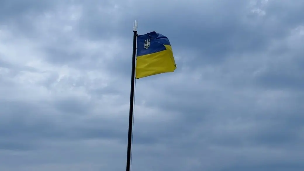 Як на Житомирщині піднімали синьо-жовті прапори до незалежності