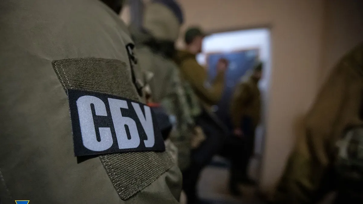 На Полтавщині затримали військового, який наводив російські удари по АЗС