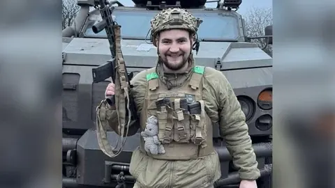 «Мріяв про сім'ю та власну справу»: історія загиблого 25-річного захисника з Чер