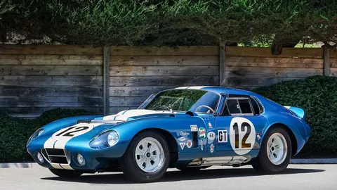 Рекорд: Shelby Cobra Daytona 1964 року продали за $42,9 мільйона