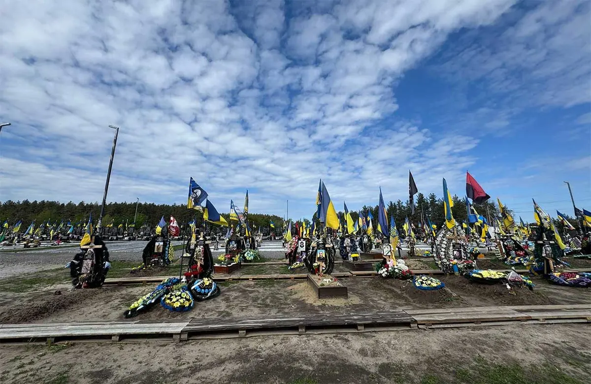 «Грандбуд+» пропонує добудувати меморіал у Полтаві під контролем родин загиблих