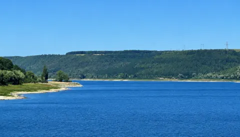 Дністровське водосховище: рівень води впав до рекордного мінімуму